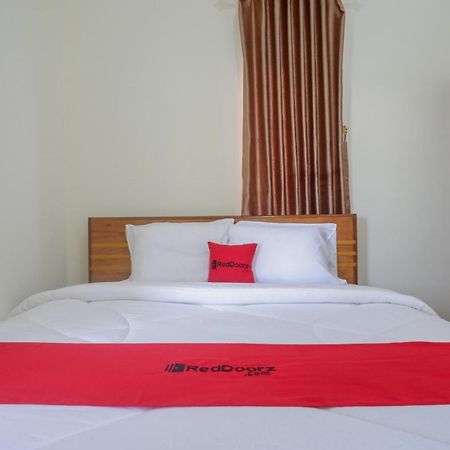 Reddoorz Near Rita Supermall Purwokerto 2 מראה חיצוני תמונה