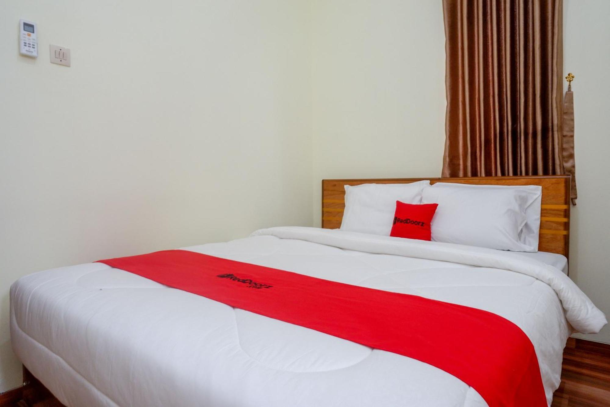 Reddoorz Near Rita Supermall Purwokerto 2 מראה חיצוני תמונה