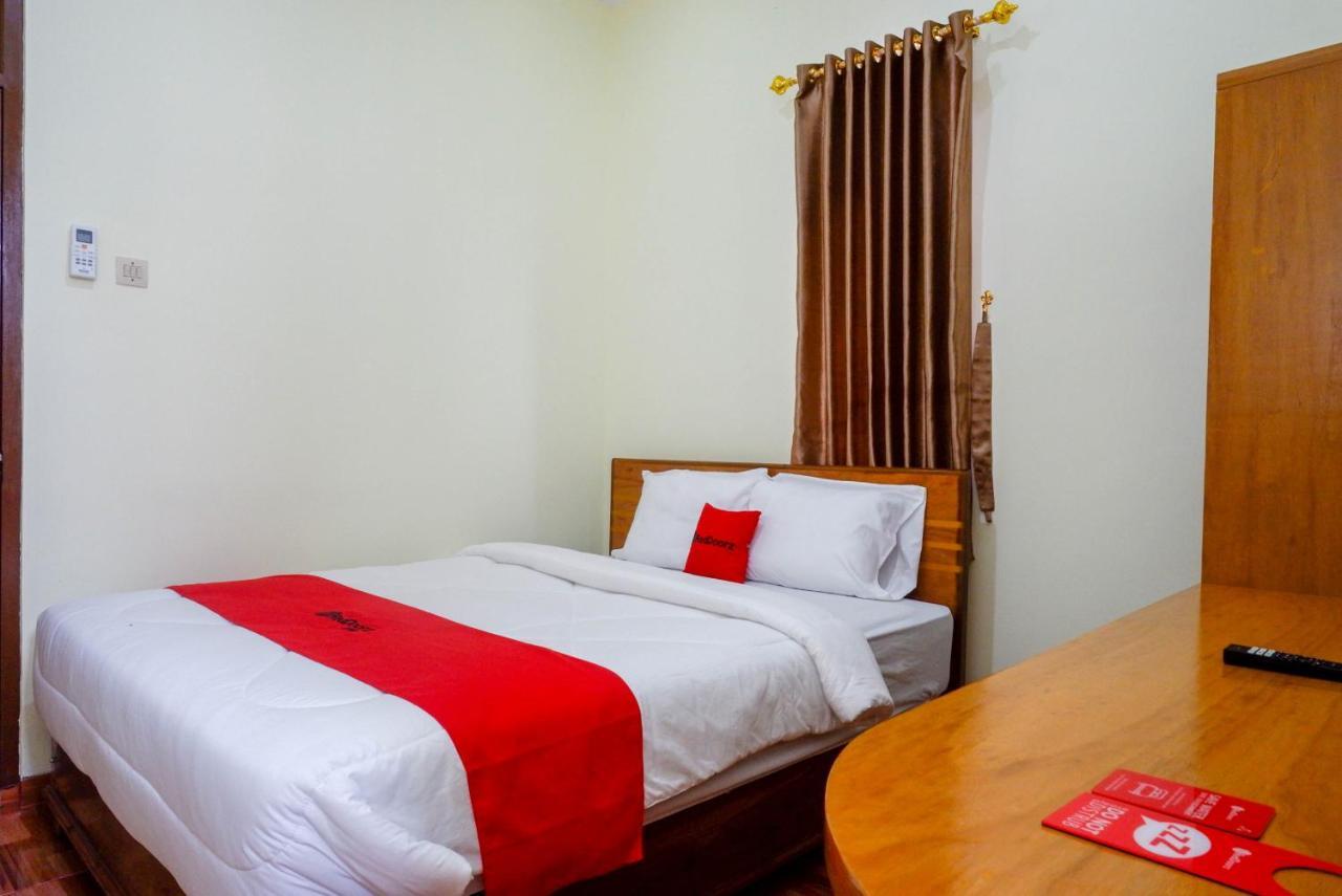 Reddoorz Near Rita Supermall Purwokerto 2 מראה חיצוני תמונה