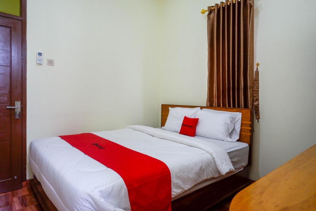 Reddoorz Near Rita Supermall Purwokerto 2 מראה חיצוני תמונה