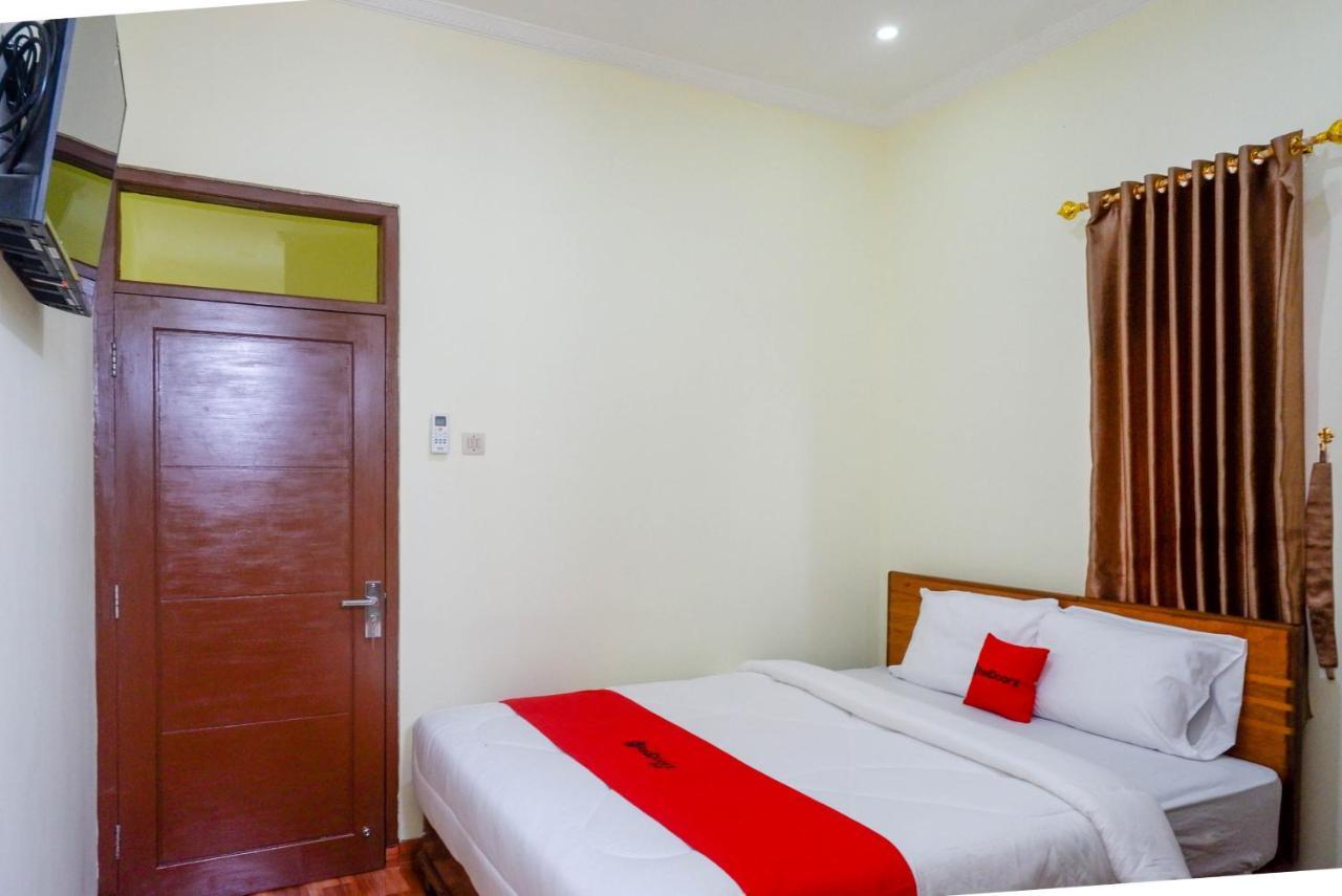 Reddoorz Near Rita Supermall Purwokerto 2 מראה חיצוני תמונה