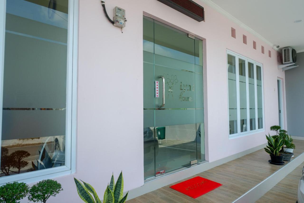 Reddoorz Near Rita Supermall Purwokerto 2 מראה חיצוני תמונה